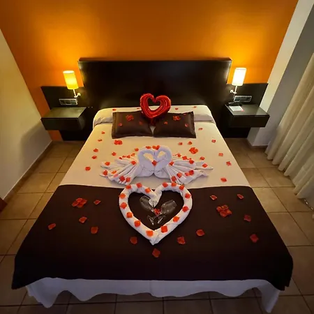 Pinar Del Mar بلاتجا ذارو