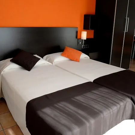 Pinar Del Mar 3* بلاتجا ذارو