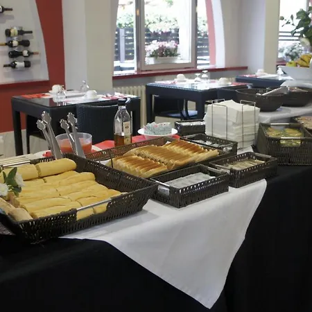 Pinar Del Mar فندق