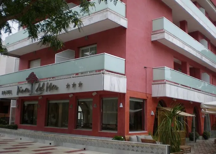 Hotel Pinar Del Mar 3*