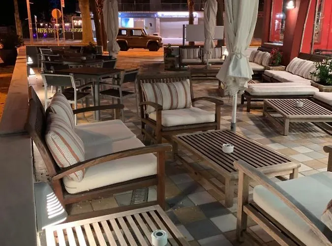 Pinar Del Mar Готель 3*